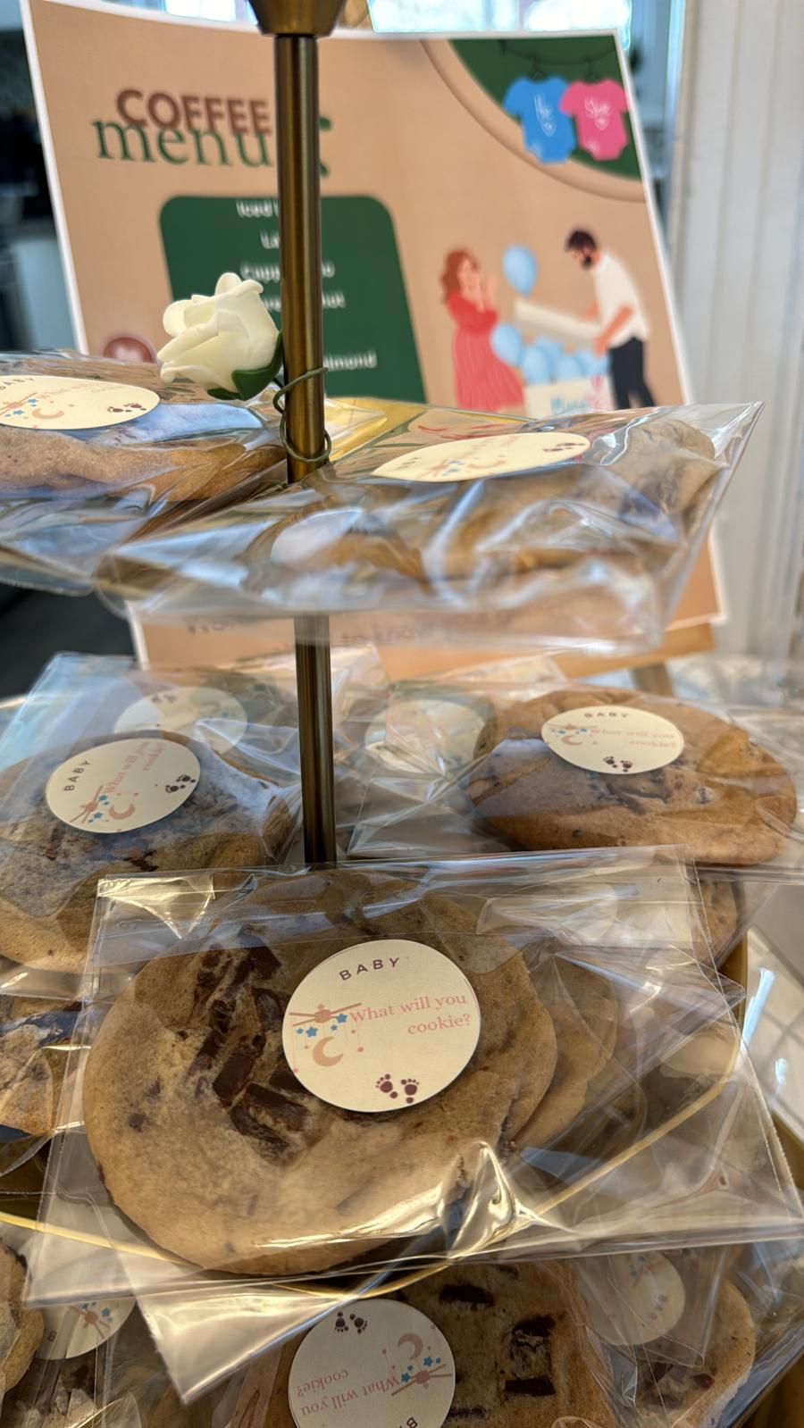 Tiered cookie stand